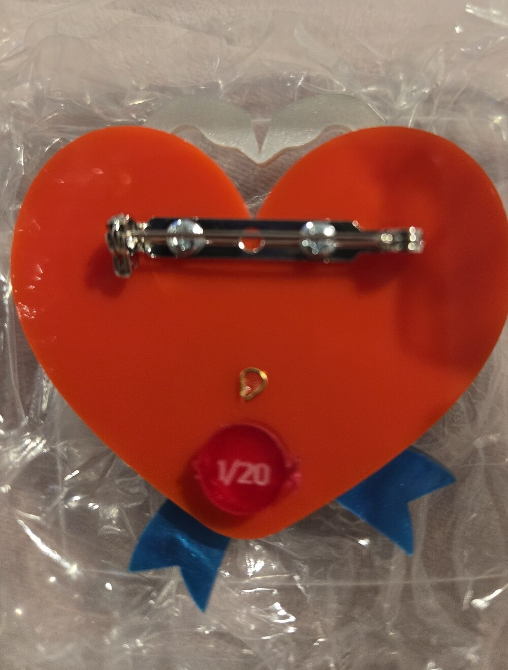 La Vidriola Swan Love Brooch - Picture 2 of 5
